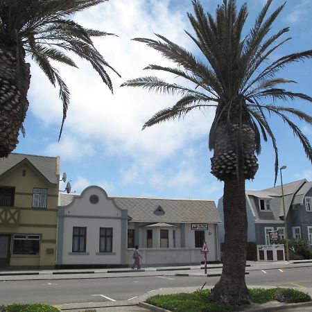 Eazy Sleep Accommodation Swakopmund Eksteriør bilde
