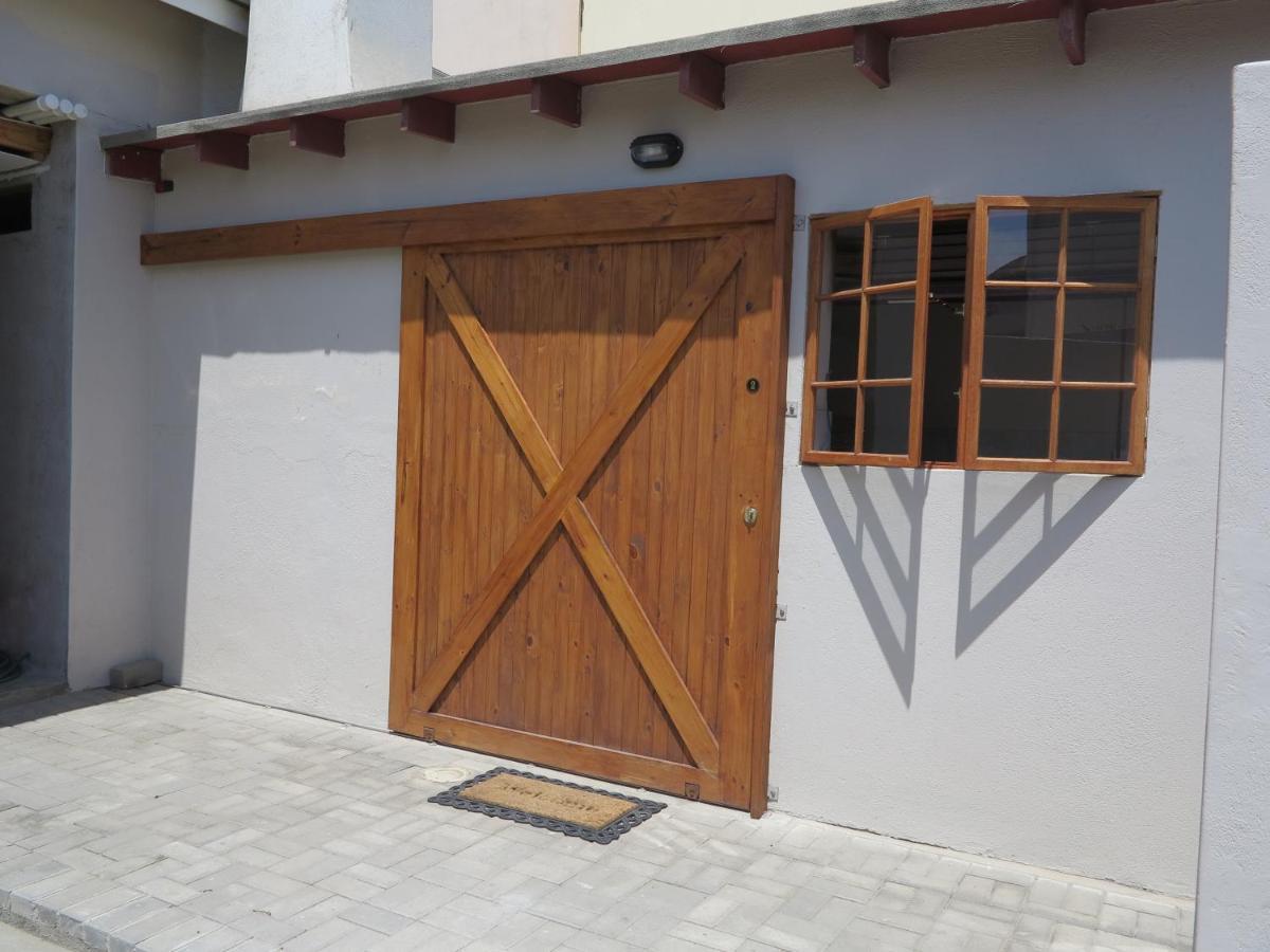 Eazy Sleep Accommodation Swakopmund Eksteriør bilde