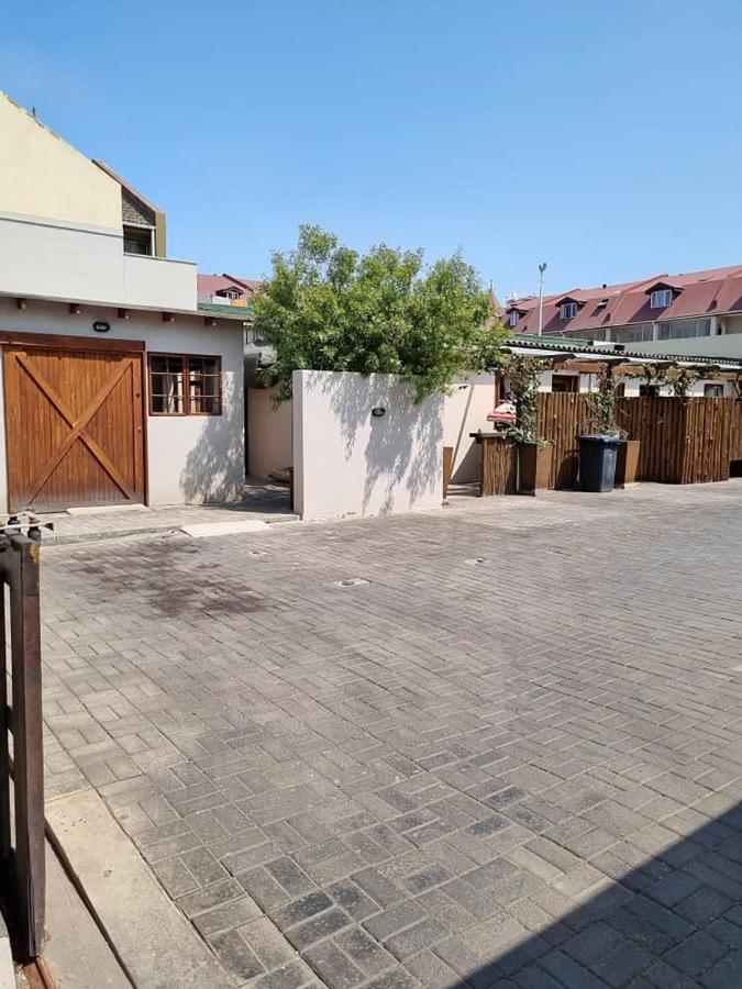 Eazy Sleep Accommodation Swakopmund Eksteriør bilde